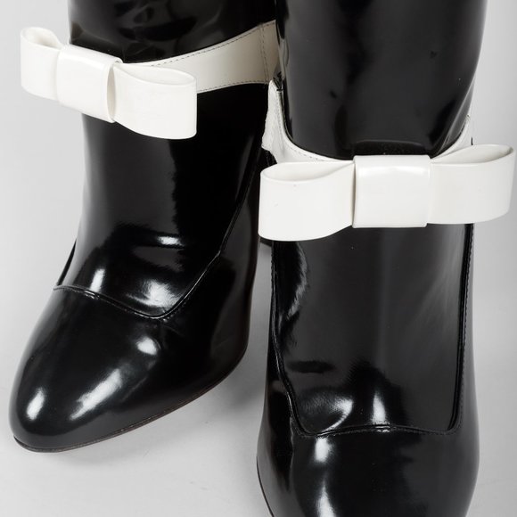 Gucci Magnolia Black & White Bow Block Heel Boots - Picture 7 of 11
